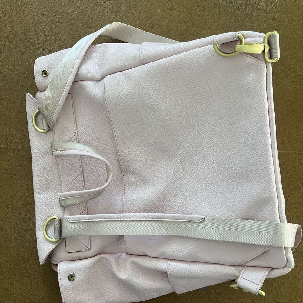 Freshly picked Pink diaper bag - Picture 6 of 12